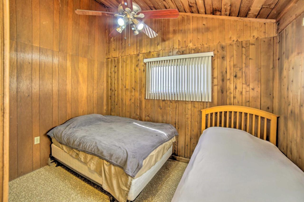 Cornell Home With Fire Pit And Hunting Access! ภายนอก รูปภาพ