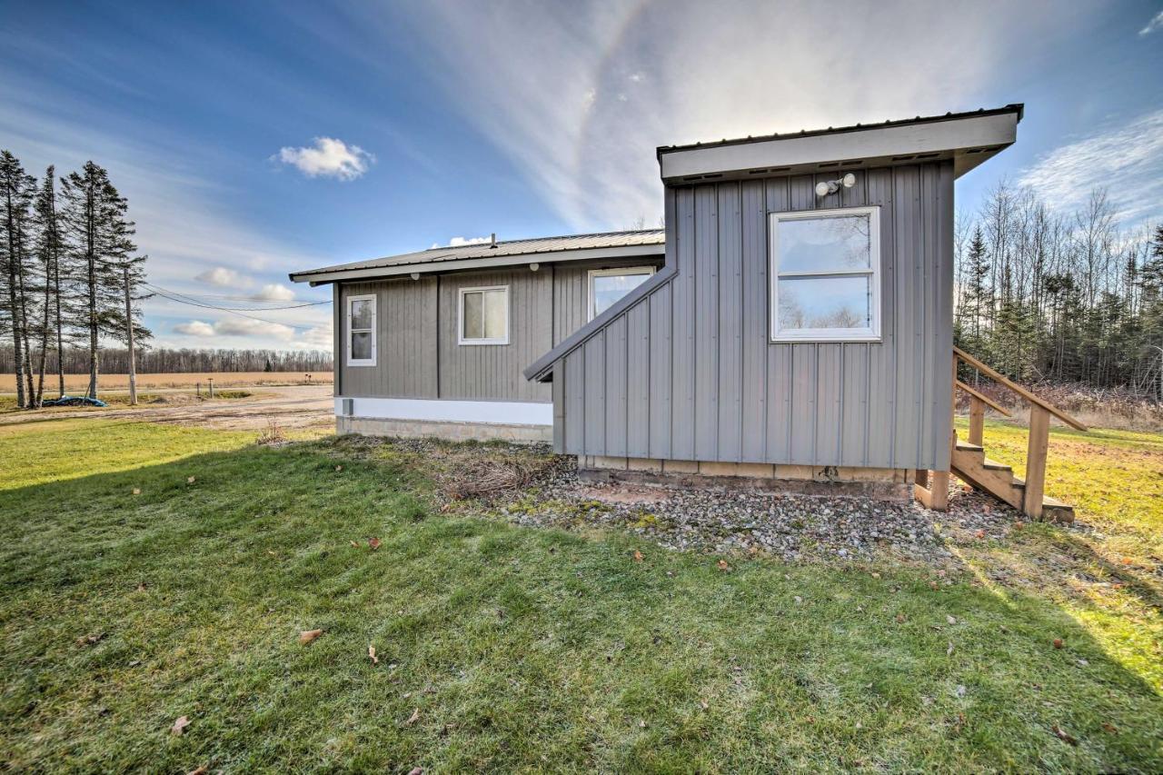 Cornell Home With Fire Pit And Hunting Access! ภายนอก รูปภาพ